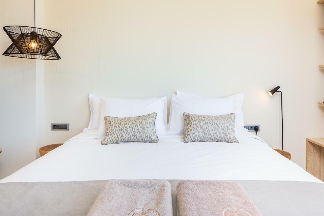 180 South Seaside Hotel Thermisía エクステリア 写真